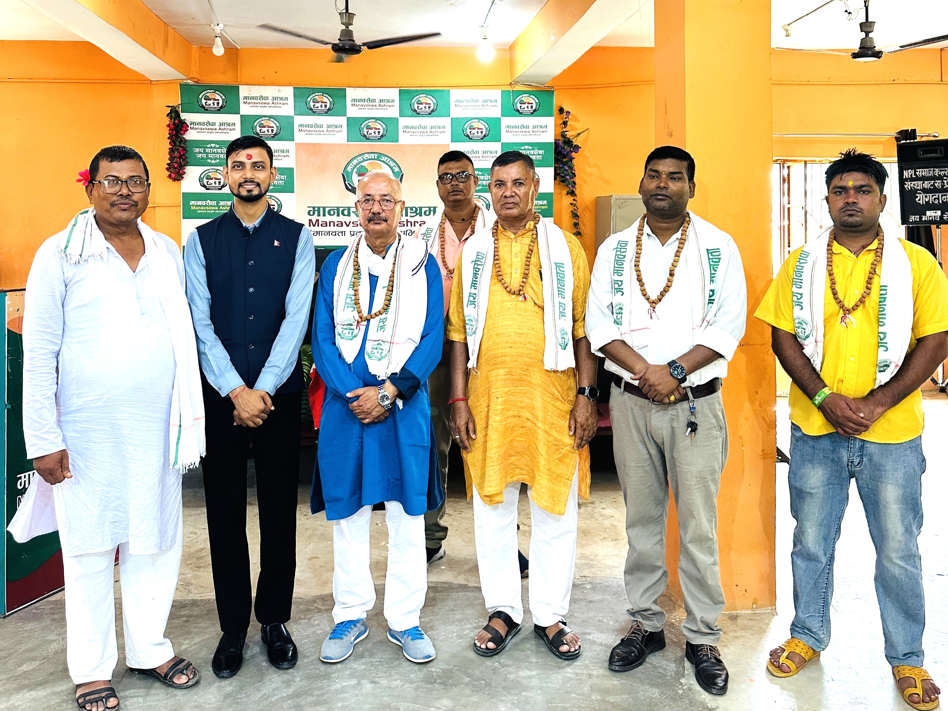 पूर्व उद्योग मन्त्री तथा संघीय सांसद रिजालद्वारा वीरगञ्ज स्थित मानवसेवा आश्रमको अवलोकन, आवश्यक भौतिक तथा सामाजिक सहयोग जुटाउन विभिन्न निकाय र दातृसंस्थासँग पनि पहल गर्ने आश्वासन