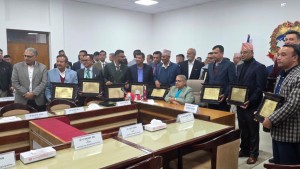 नेशनल मेडिकल कलेजलाई ‘उत्कृष्ट स्वास्थ्य सेवा प्रदायक संस्था’ घोषणा,  प्रधानमन्त्री कार्कीबाट सम्मानित