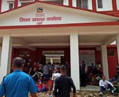 जिल्ला प्रशासन कार्यालय पर्साले  बुधवार देखि लागू हुने गरी राष्ट्रिय परिचयपत्र बनाउने समय बढाए