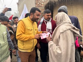 पर्सा निर्वाचन क्षेत्र नं १ का उमेदवार प्रदिप यादवले भेटे मधेश आन्दोलनका शहीद परिवार, जनतामाझ विकास र सुशासनको अठोट व्यक्त