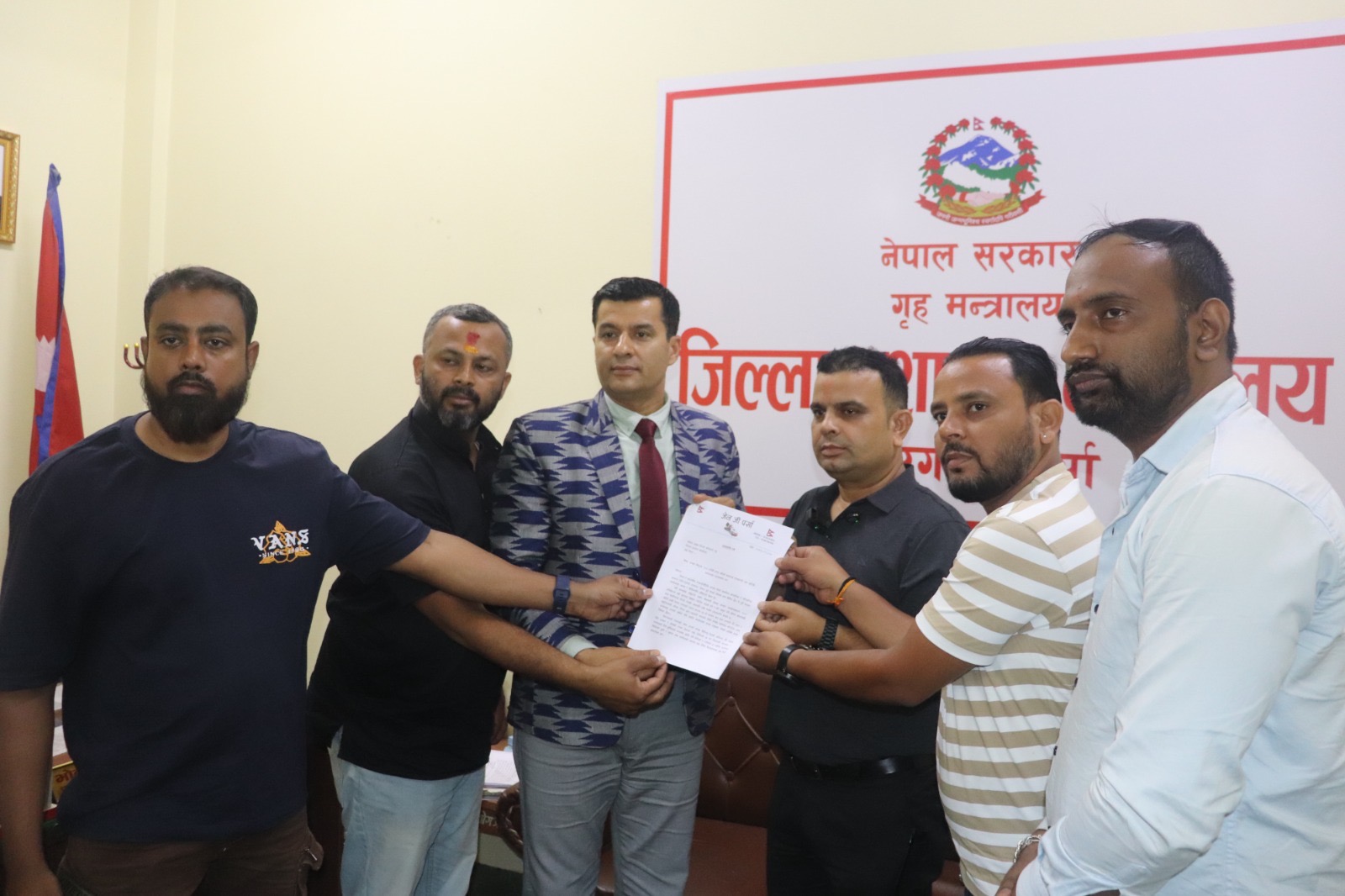 सीमावर्ती क्षेत्रमा गरिएको कडाइप्रति जेन जि पर्सा’ आपत्ति,जिप्रका पर्सामा बुझाए ध्यानाकर्षण पत्र