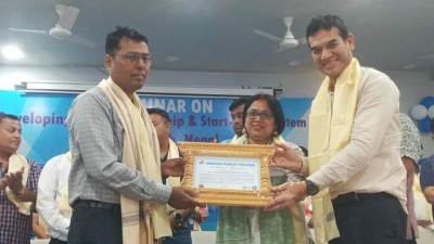 बीरगंज पब्लिक कलेजले विद्यार्थीहरुलाई डेपलोपिङ इन्टरप्रोनियर र स्टाप अफ ईकोस्टिम बारेमा कार्यशाला गोष्ठी