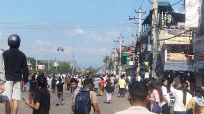 सिमरामा जेन–जी आन्दोलन स्थगित, कुटपिटका दोषी पक्राउ गर्ने आश्वासनपछि यातायात सुचारु