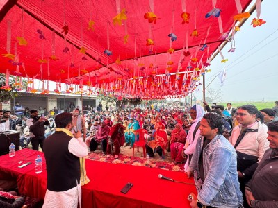 विभिन्न राजनीतिक दल परित्याग गरी सयौँ नेता–कार्यकर्ता एमालेमा प्रवेश, वीरगञ्जमा पार्टी विस्तार अभियान तीव्र