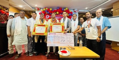 कृष्ण सेन ‘इच्छुक’ को २३औँ स्मृति दिवसको अवसरमा प्रेस सेन्टर नेपाल पर्सा शाखाद्वारा दुई जना पत्रकार पुरस्कृत