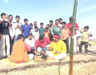 हनुमान जयन्तीको अवसरमा सिरिशिया टोलमा विशेष पूजा–पाठ तथा ध्वजा स्थापना 