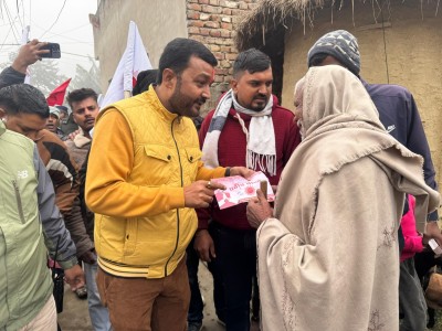 पर्सा निर्वाचन क्षेत्र नं १ का उमेदवार प्रदिप यादवले भेटे मधेश आन्दोलनका शहीद परिवार, जनतामाझ विकास र सुशासनको अठोट व्यक्त