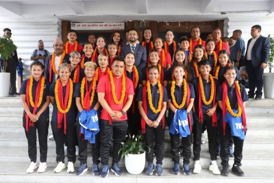 साफ खेल्न नेपाली महिला टोली भारत प्रस्थान गर्दै