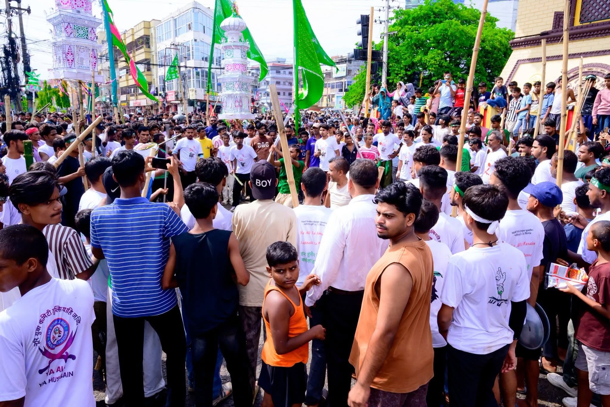 मोहरम पर्वमा वीरगञ्जमा भव्य रूपमा निकालियो दाहा, धार्मिक सद्भाव र कडा सुरक्षा व्यवस्थाबीच सम्पन्न