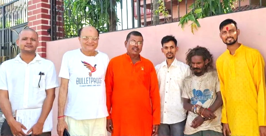 वीरगञ्ज स्थित पर्यटन विकास कार्यालय अगाडिबाट  असहाय पुरुषको मानवसेवा आश्रमद्वारा उद्धार
